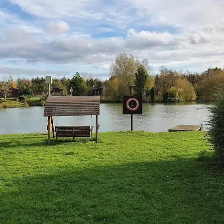 Wild Oats 7 - Yellowtop Country Park - Hot Tub - Yorkshire *