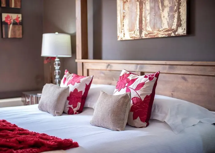 Wild Oats 7 - Yellowtop Country Park - Hot Tub - Yorkshire Villa Selby