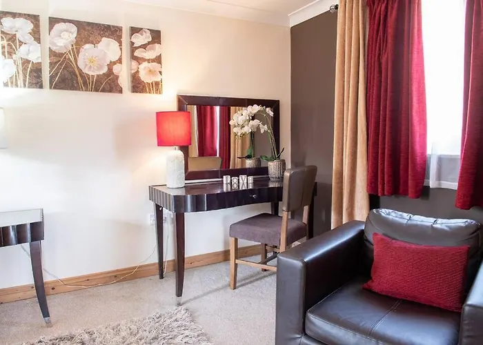 Wild Oats 7 - Yellowtop Country Park - Hot Tub - Yorkshire Villa Selby